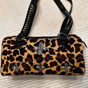 Leopard Print Handbag with Black Accents